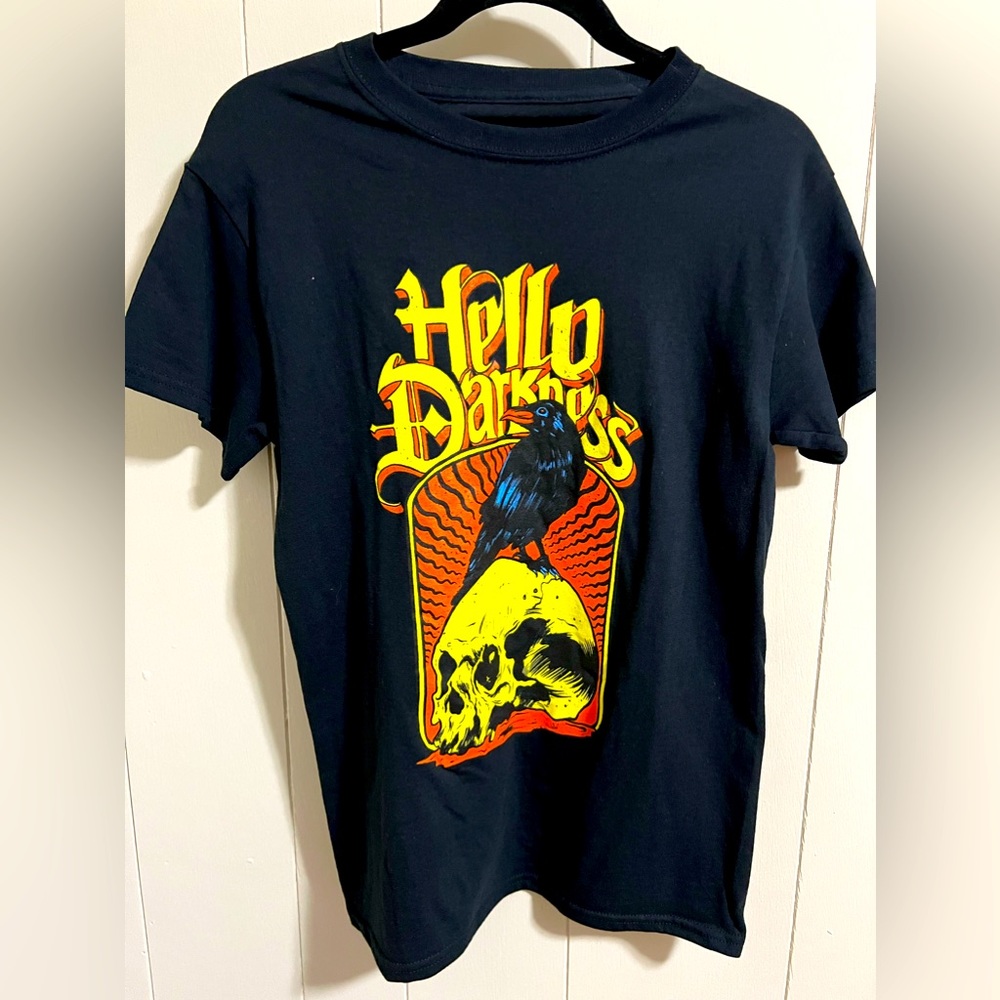 Spencer’s hello darkness black t shirt adult size small NWOT skull crow retro